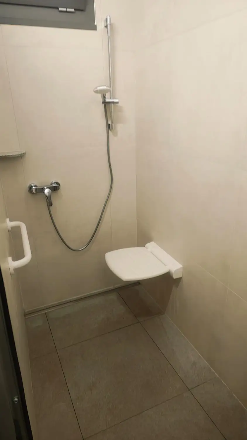 Campeggio Valbondione Bagni Ristrutturati 4